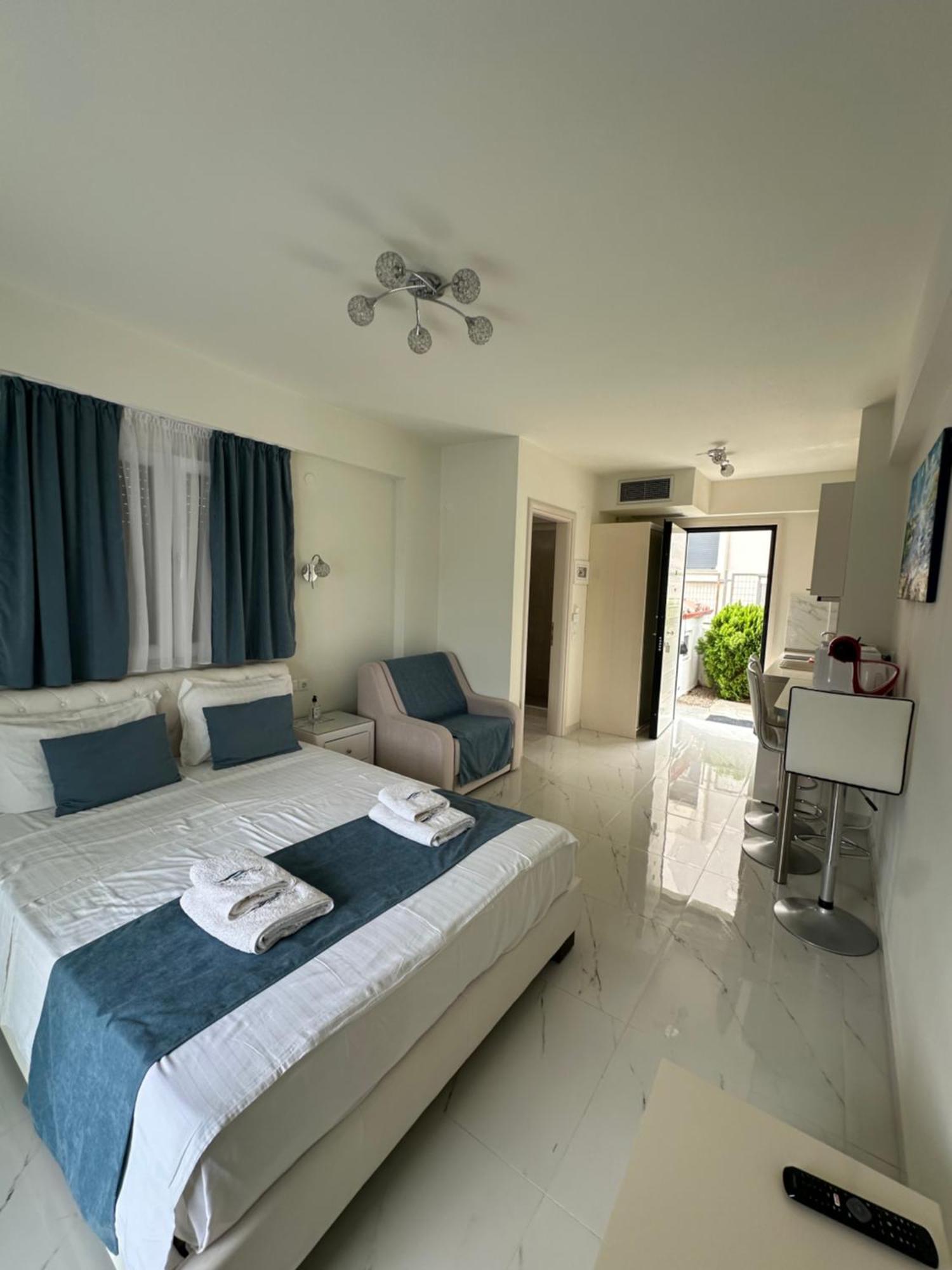 Villa K View Nikiti Экстерьер фото